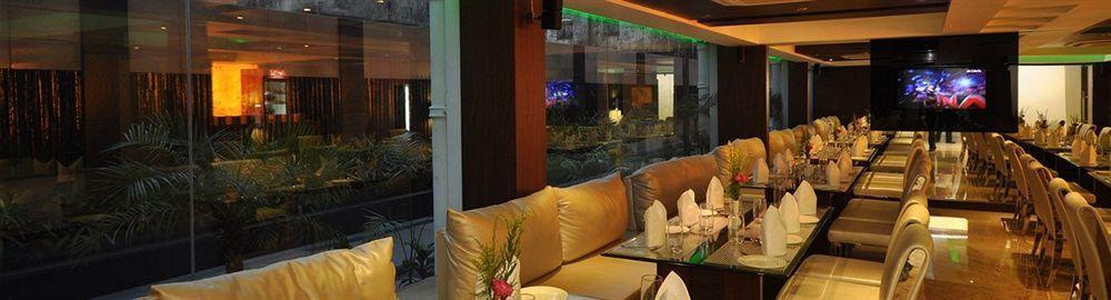Kempton Hotel Колката Екстер'єр фото