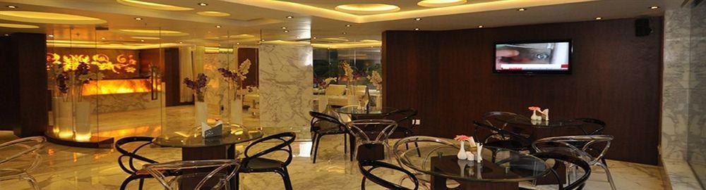 Kempton Hotel Колката Екстер'єр фото