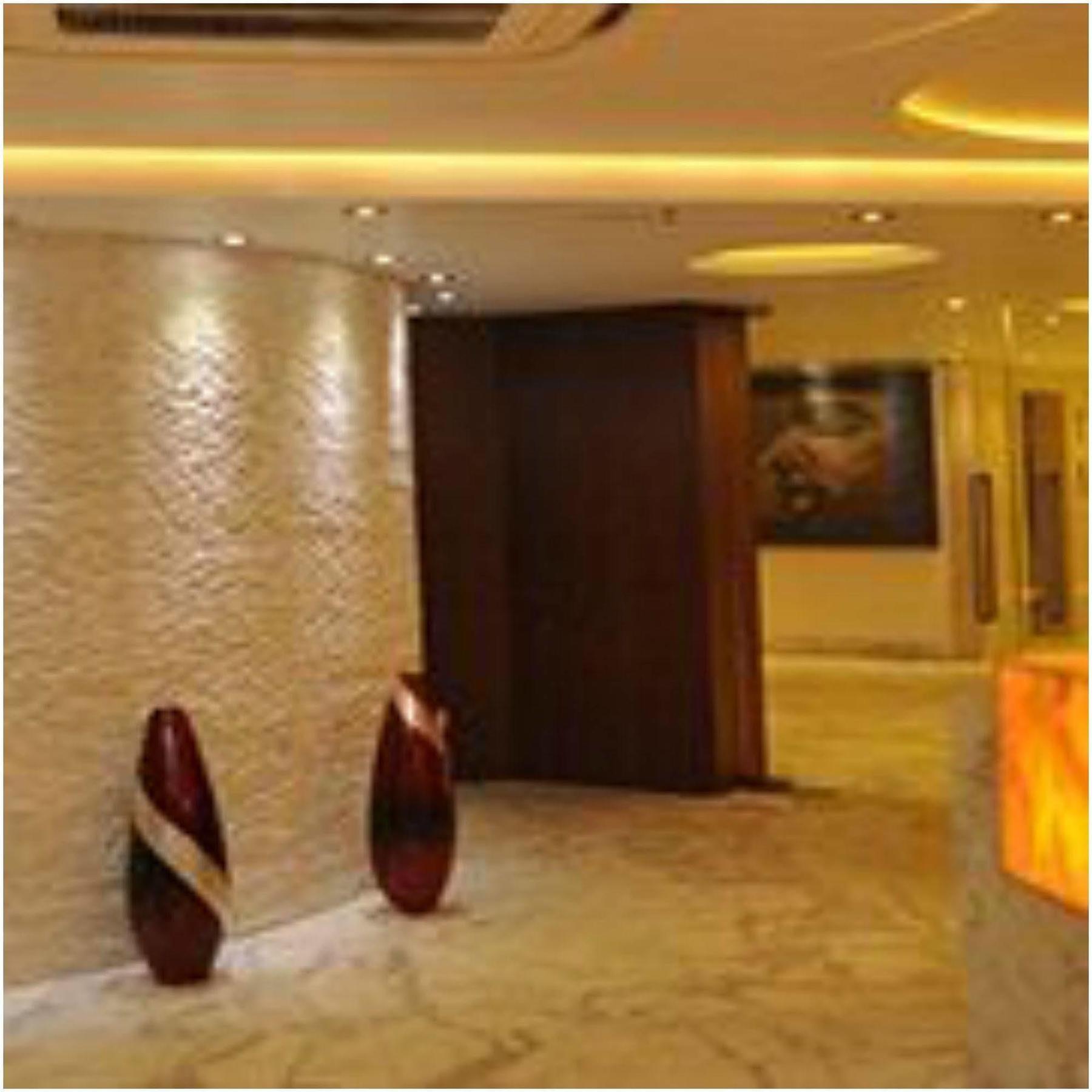 Kempton Hotel Колката Екстер'єр фото