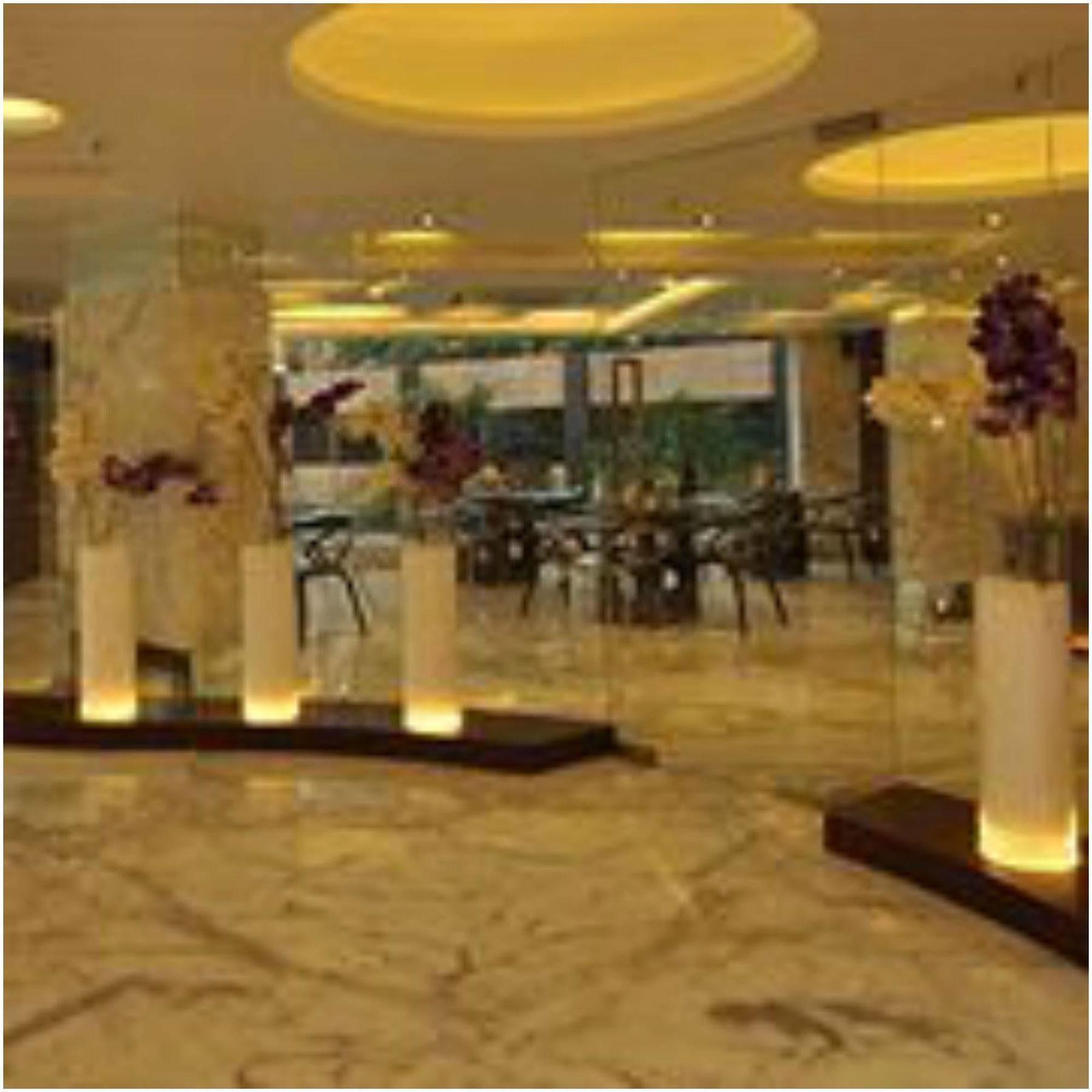 Kempton Hotel Колката Екстер'єр фото