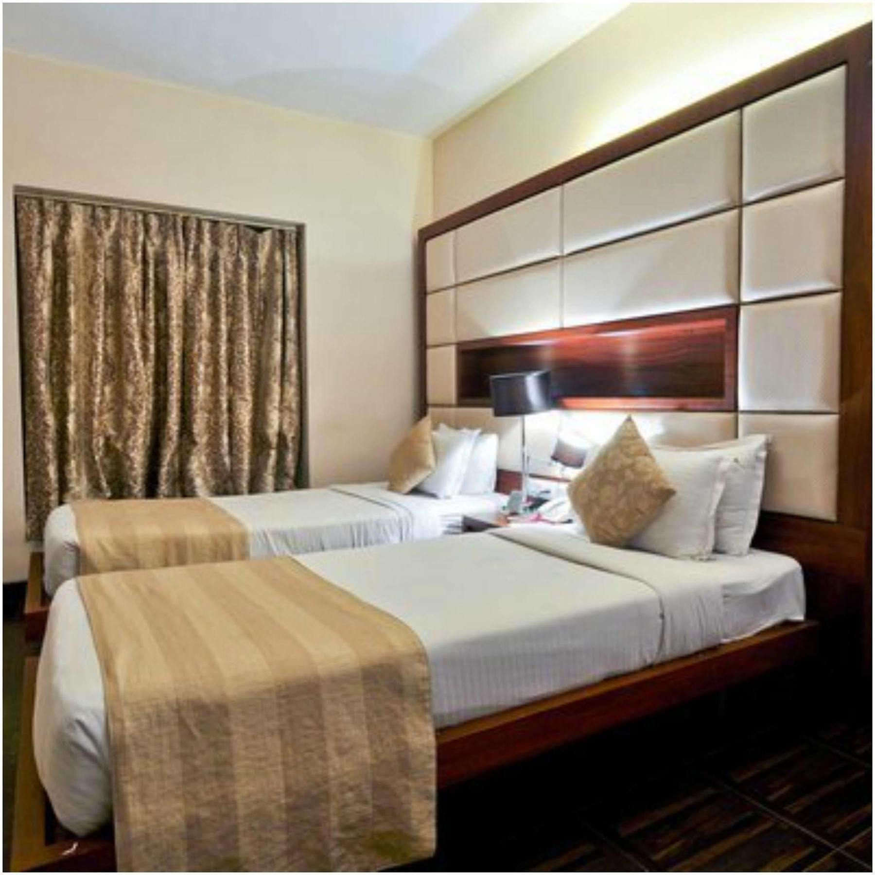 Kempton Hotel Колката Екстер'єр фото