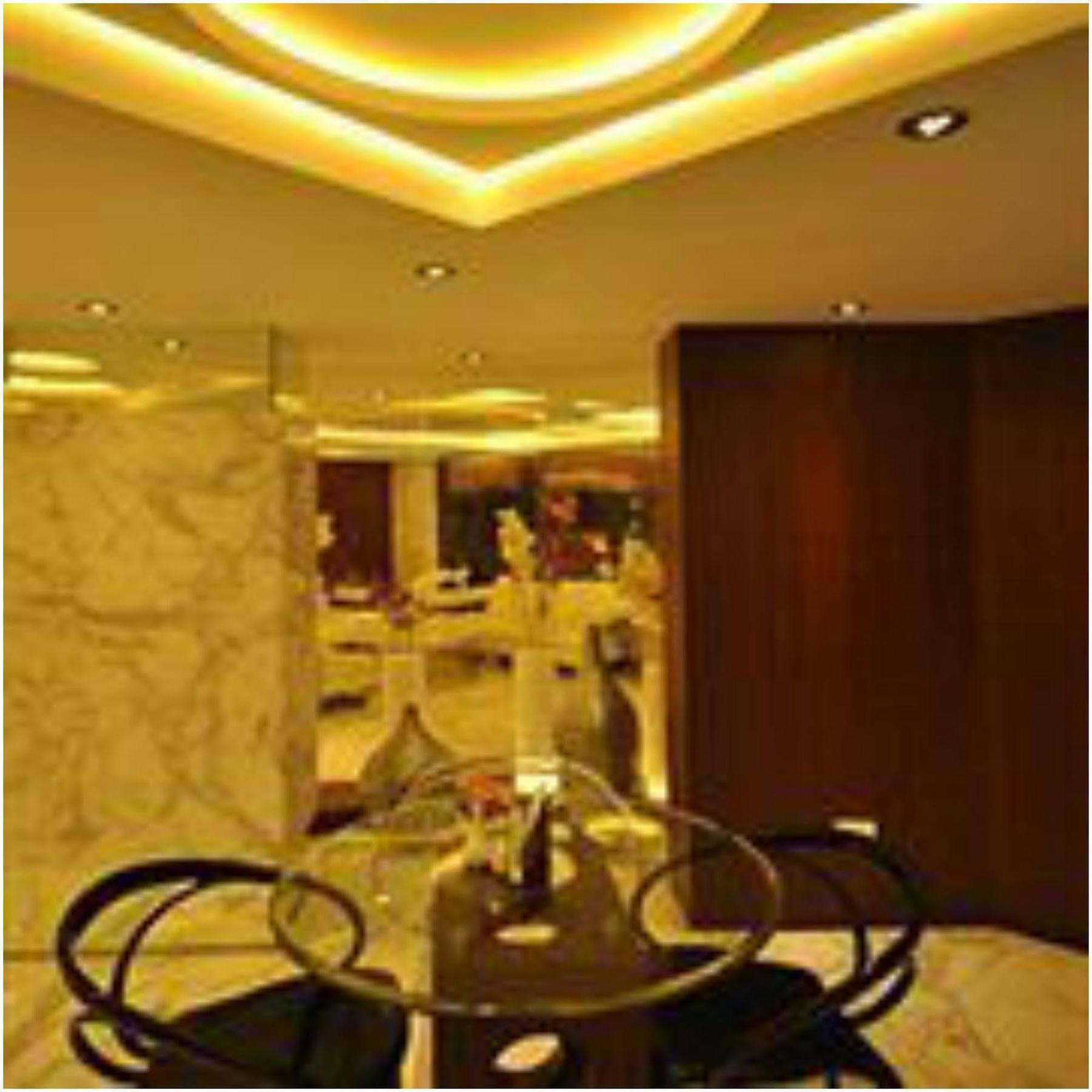 Kempton Hotel Колката Екстер'єр фото