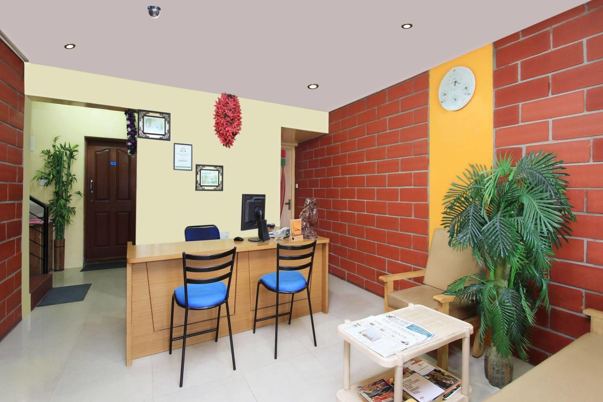 Kempton Hotel Колката Екстер'єр фото